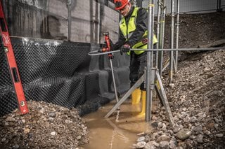 Milwaukee M12 BSWP-0 Akku-Transferpumpe