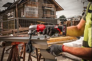 Milwaukee M12 FNB16-402X Akku Knabber