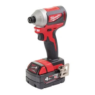 Milwaukee M18 CBLID-402C Kompakt-Bürstenloser 1/4" HEX-Akku-Schlagschrauber