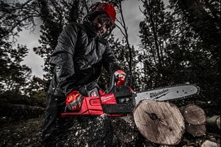 Milwaukee M18 FCHSC-0 Akku-Kettensäge 30-cm-Schwert