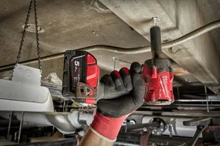 Milwaukee M18 FIW2P12-0X 1/2" Vierkant Akku-Kompakt Schlagschrauber mit Sicherungspin