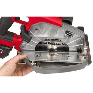 Milwaukee M18 FMCS66-121C 66mm-Akku-Metallkreissäge