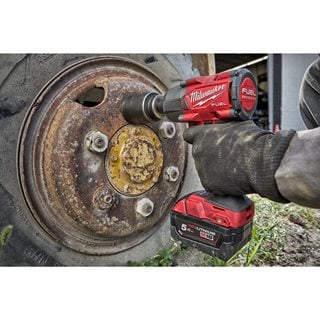Milwaukee M18 FMTIW2F12-502X Vierkant Akku-Schlagschrauber mit Sprengring
