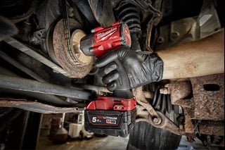 Milwaukee M18 FMTIW2F12-502X Vierkant Akku-Schlagschrauber mit Sprengring