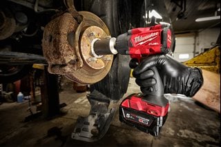 Milwaukee M18 FMTIW2P12-502X 1/2" Vierkant Akku-Schlagschrauber mit Sicherungspin