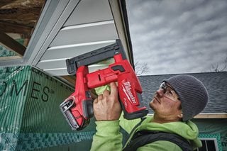 Milwaukee M18 FNCS18GS-202X Akku-Tacker