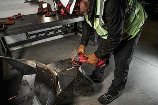 Milwaukee M18 FSAG125XB-502X Akku-Winkelschleifer