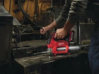 Milwaukee M18 GG - 201C Akku-Fettpresse