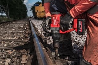 Milwaukee M18 ONEFHIWF1-802X Akku-Schlagchrauber mit Sprengring