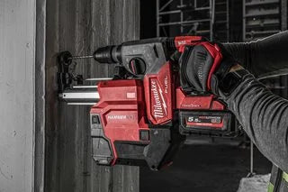 Milwaukee M18 ONEFHXDEL-552C Akku-Kombihammer + Staubabsaugung