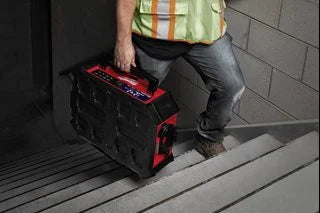 Milwaukee M18 PRCDAB+-0 Packout Akku-Netz Radio mit Ladefunktion