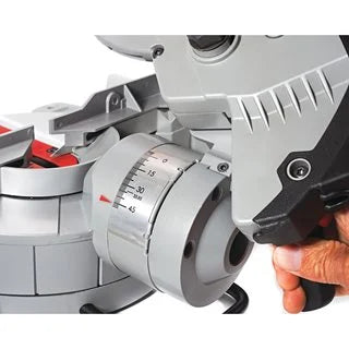 Milwaukee M18 SMS216-0 Akku-Kapp und Gehrungssäge