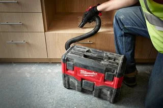 Milwaukee M18 VC2-0 Akku Nass und Trockensauger