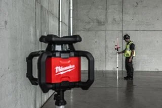 Milwaukee SR240 240Cm Laser-Messlatte