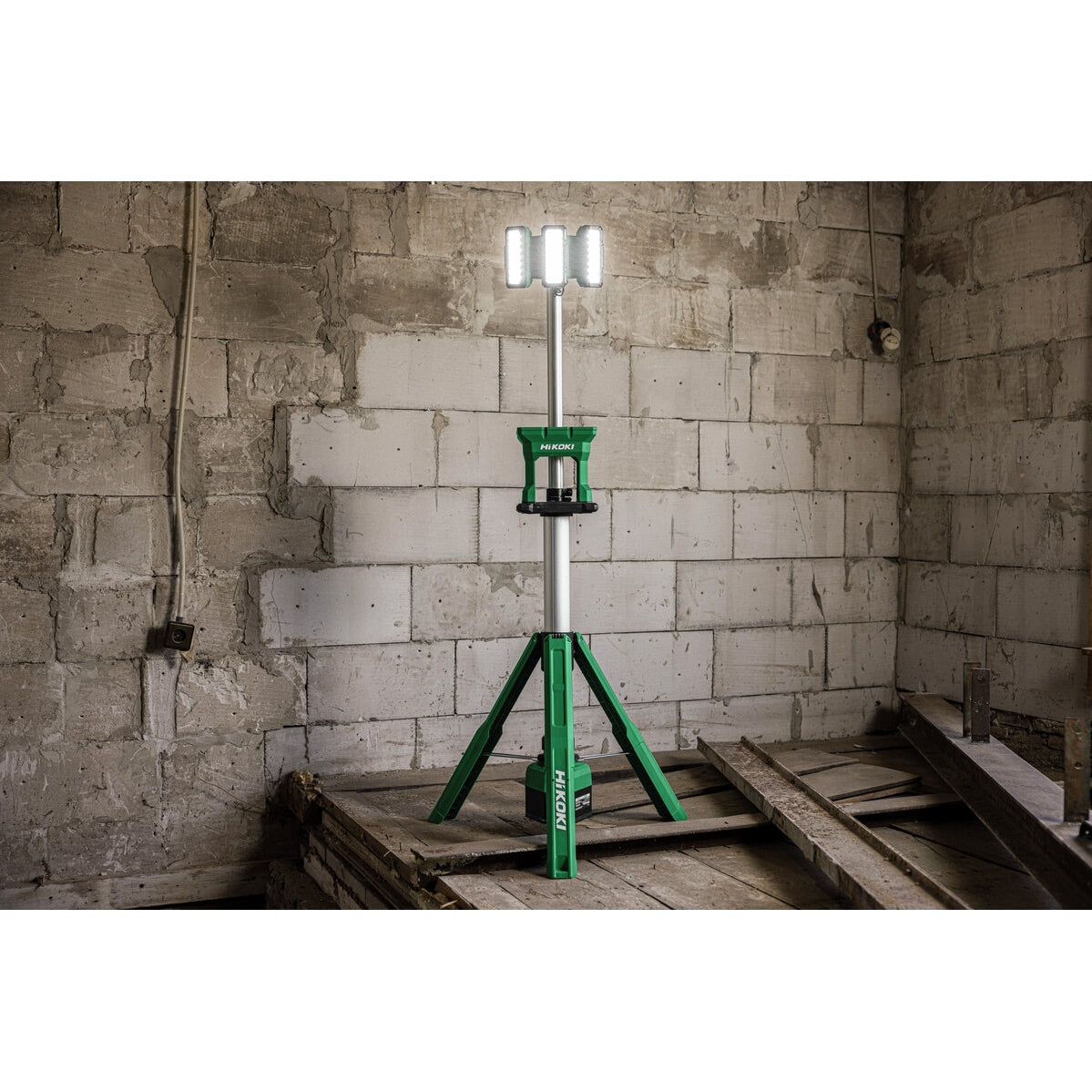 Hikoki UB18DGW4Z Akku Baustrahler