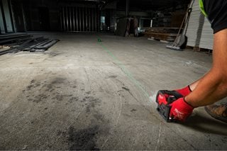 Milwaukee M12 CLLP-0C Kreuzlinienlaser mit Lotfunktion