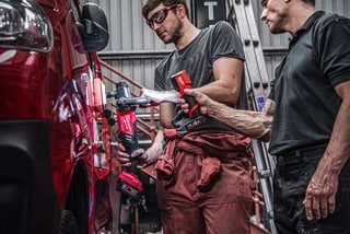 Milwaukee M12 CML-401 Akku-Leuchte