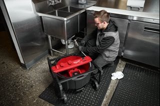 Milwaukee M18 HSFSM-0 Hochgeschwindigkeits-Rohrreiniger mit Flexibler welle