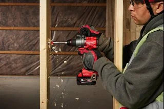 Milwaukee M18ONEPD3-0X Akku-Schlagbohrschrauber