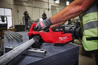 Milwaukee M18 STSO-0B Akku-Profil-Schneider