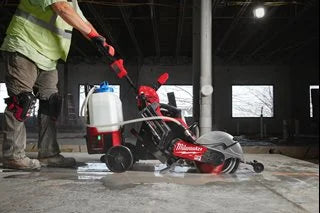 Milwaukee MXFC0SCG2 Führungswagen & Wassertanksystem für MXF Trennscheifer