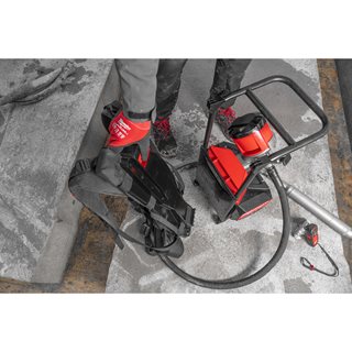 Milwaukee MXFCVBP-0 Akku-Rucksack-Betonverdichter
