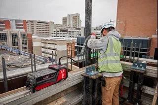 Milwaukee MXFCVHF-0 Akku-Hochfrequenzbetonverdichter